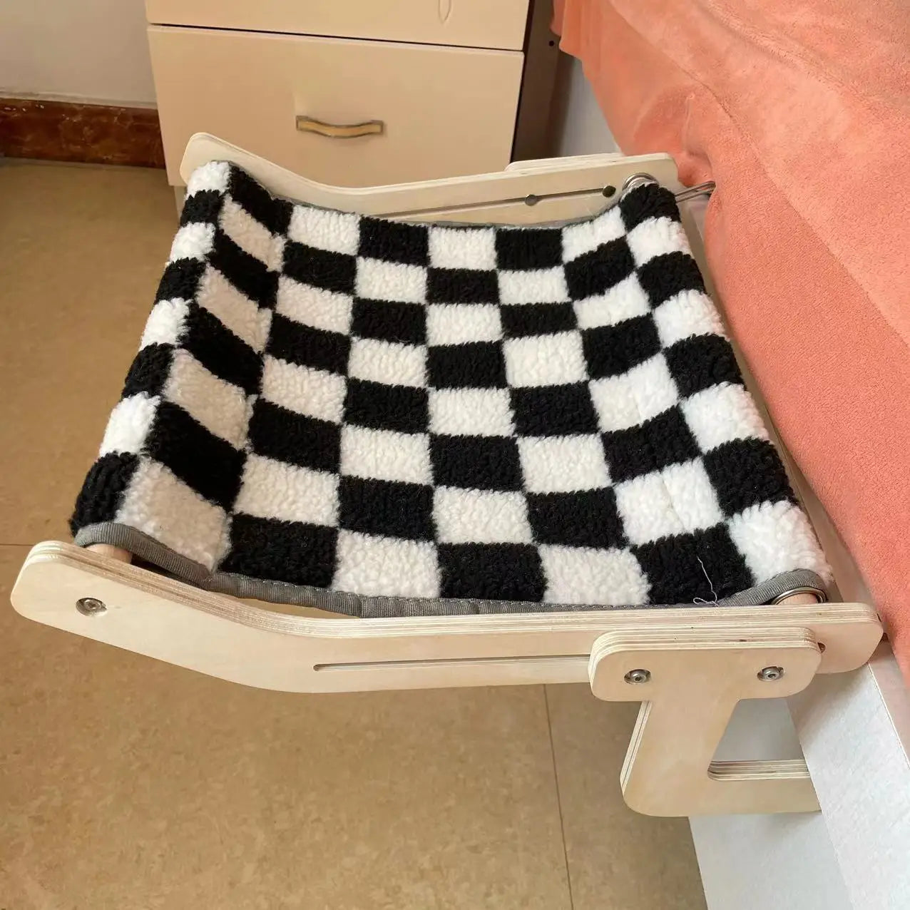 Cat Perch – Hanging Window Bed