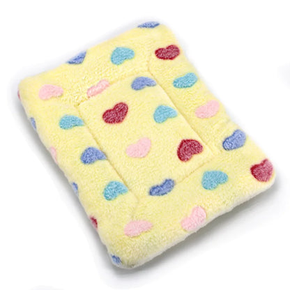CozyFleece Cat Pad – Soft & Warm Blanket