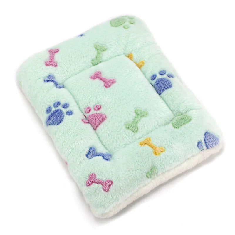 CozyFleece Cat Pad – Soft & Warm Blanket