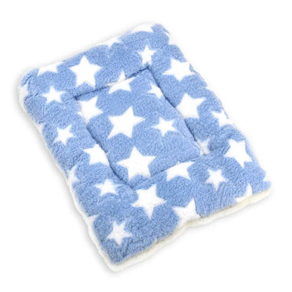 CozyFleece Cat Pad – Soft & Warm Blanket