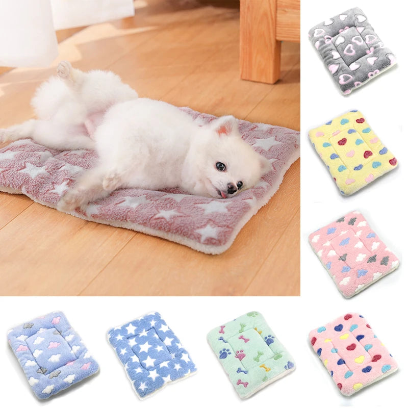 CozyFleece Cat Pad – Soft & Warm Blanket