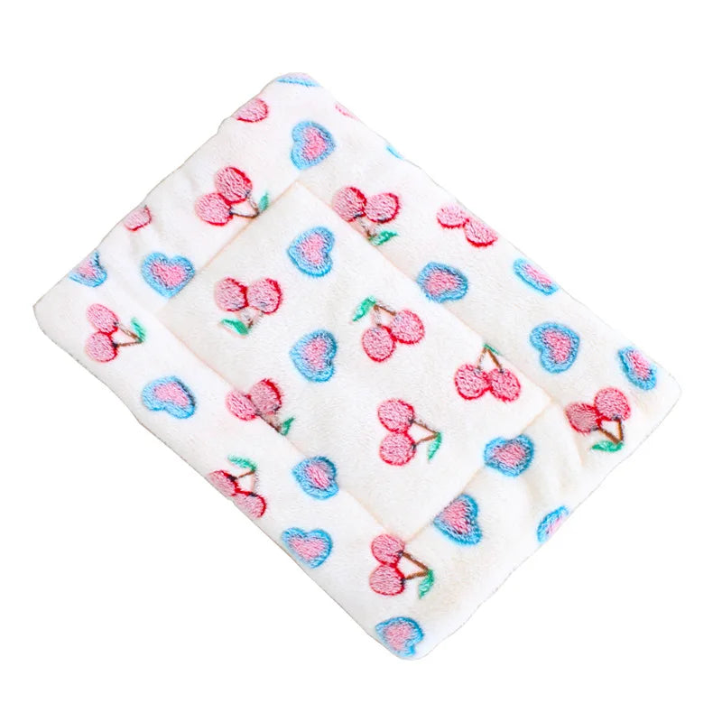 CozyFleece Cat Pad – Soft & Warm Blanket