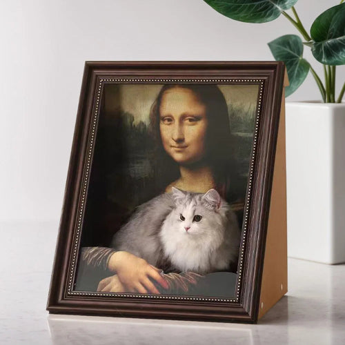 Mona Lisa Cat Bed with Cat