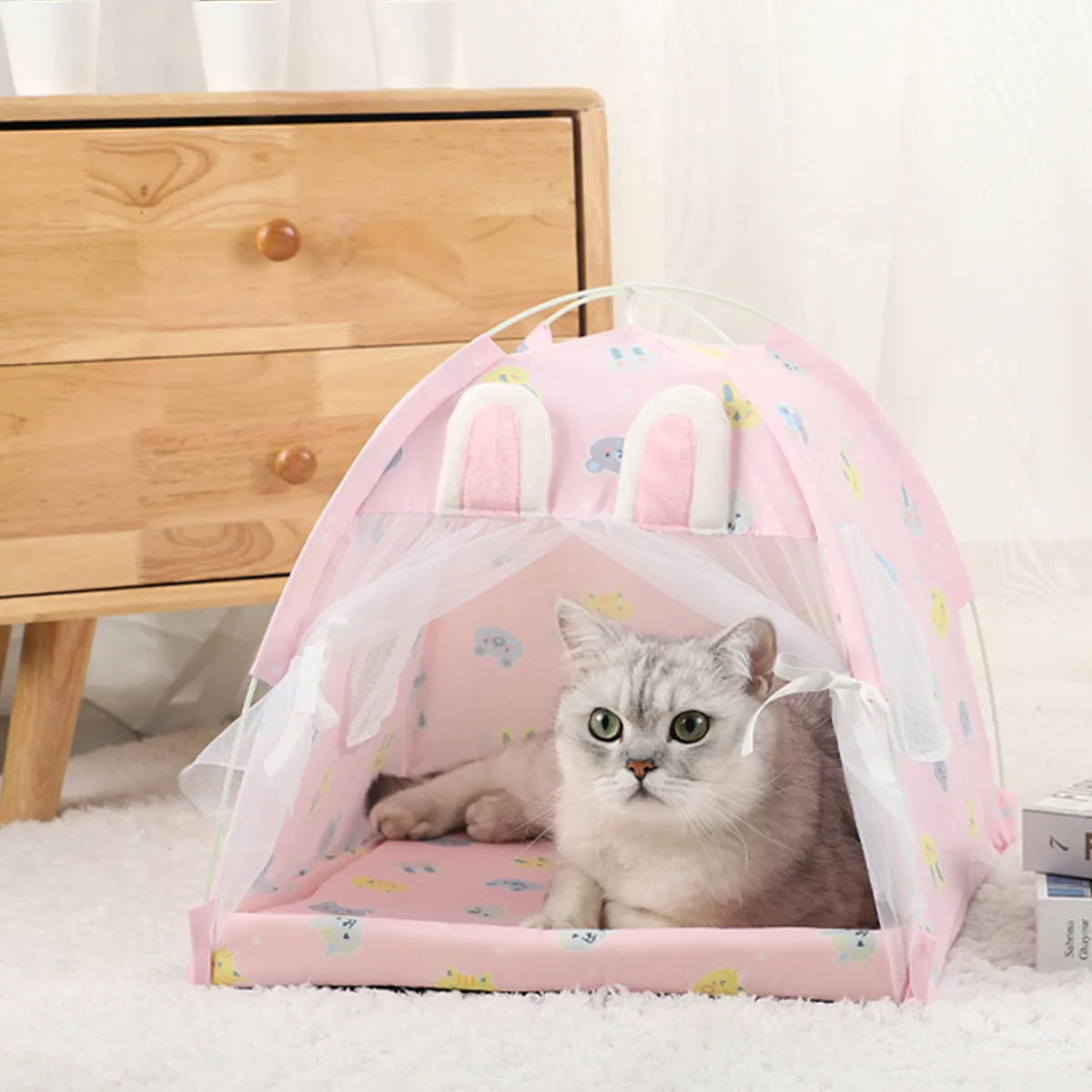 Purrfect Tenthouse: Luxury Indoor/Outdoor Cat Tent