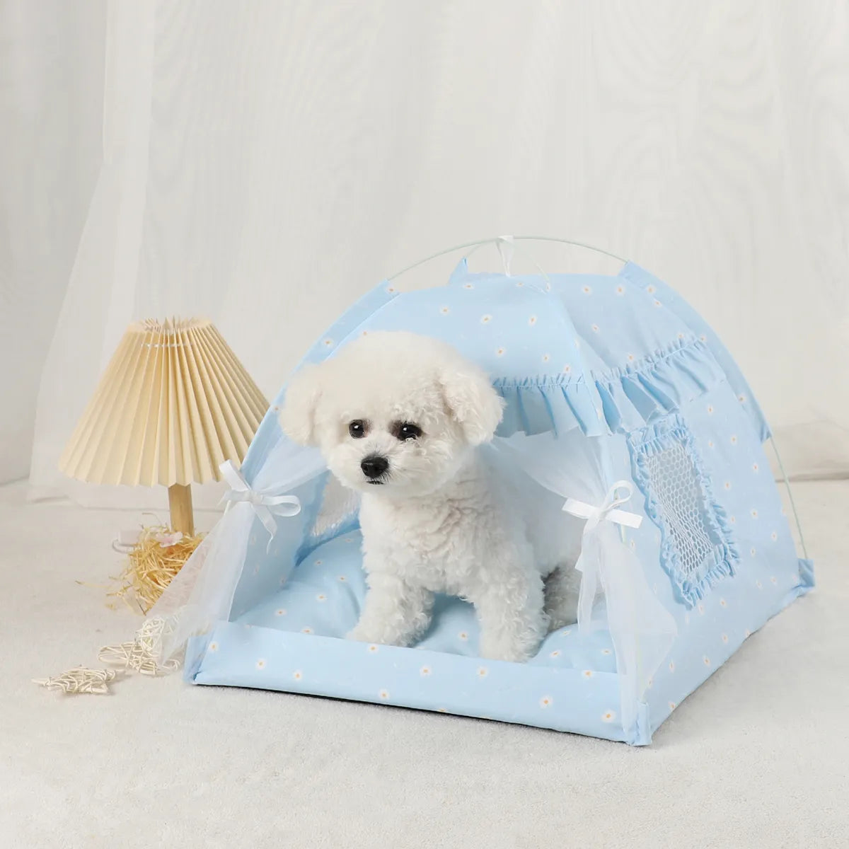 Purrfect Tenthouse: Luxury Indoor/Outdoor Cat Tent
