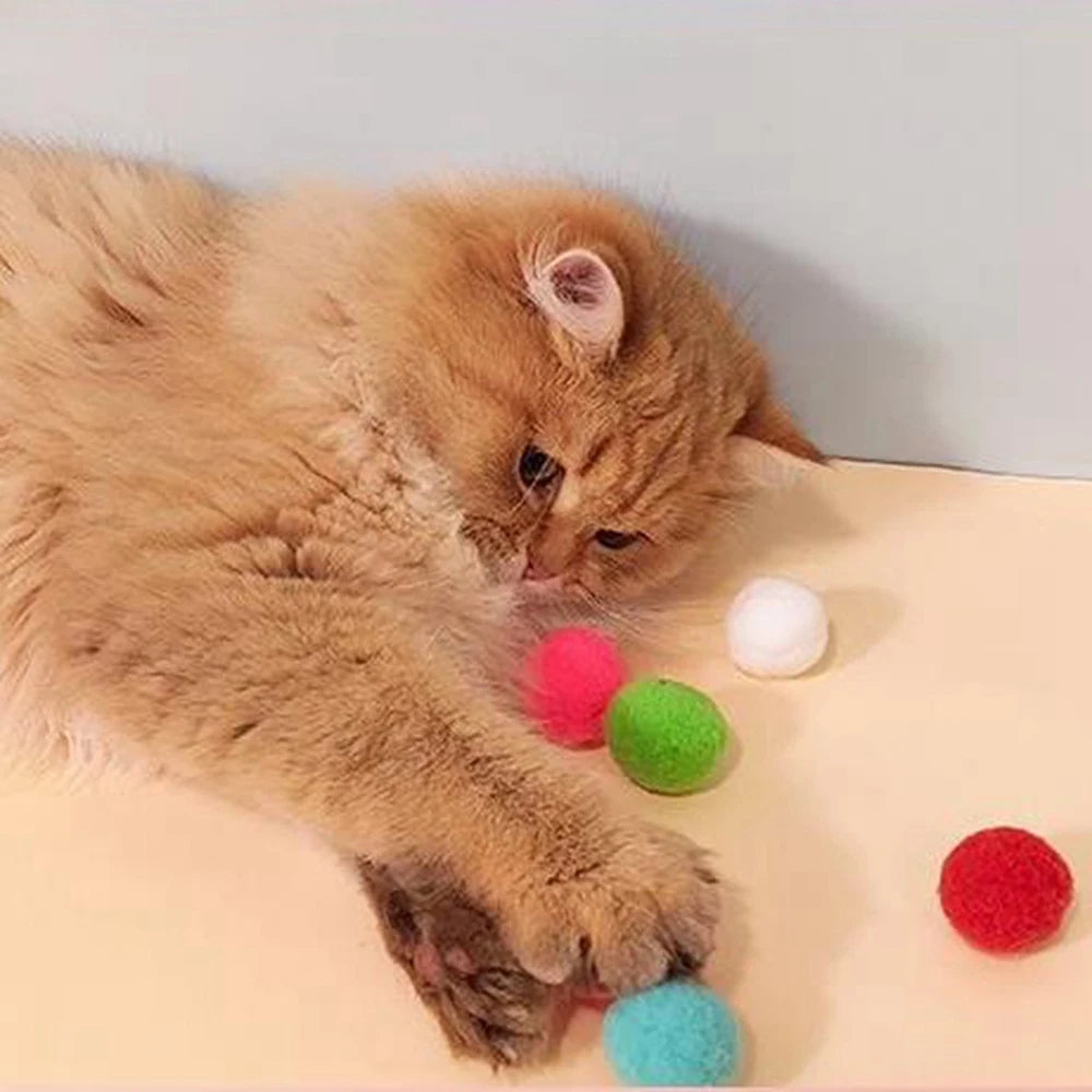 FuzzLauncher: The Ultimate Fluffy Ball Cat Toy