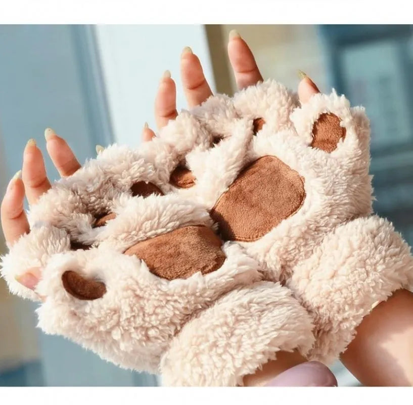 Purr-fect Paws: Charmingly Cute Catsy Gloves